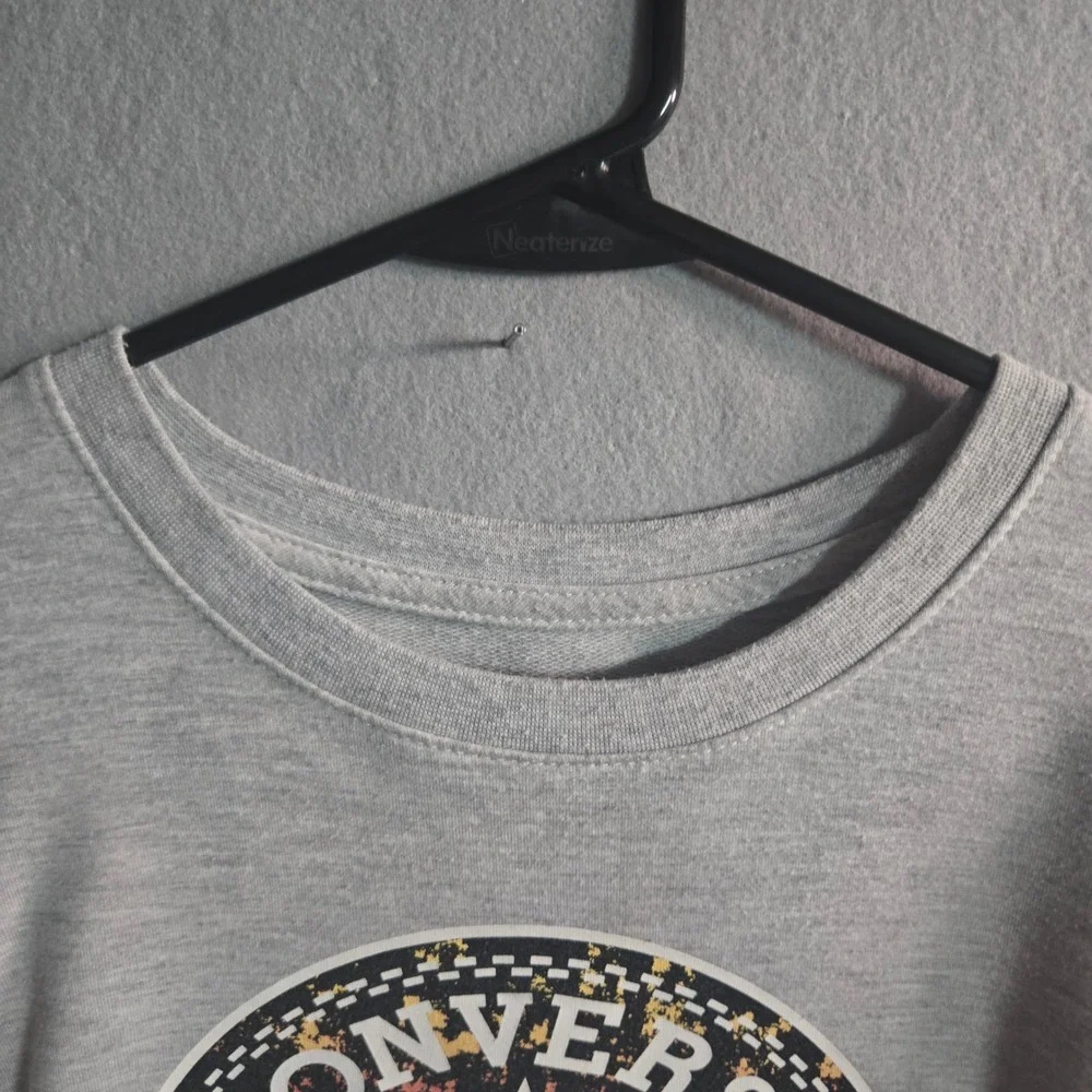 Converse All Star Chuck Taylor Graphic Sweatshirt Gray Ruched Sleeve Youth XL
